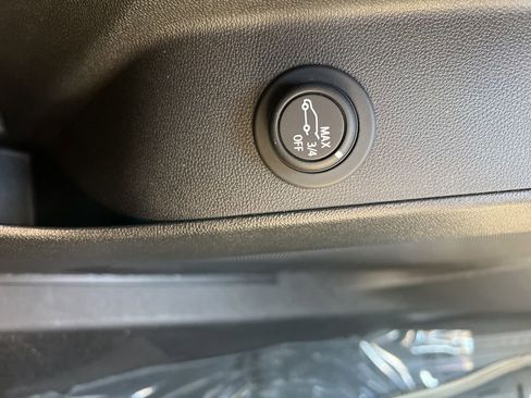 Certified 2023 Chevrolet Equinox LT AWD/4WD image 20