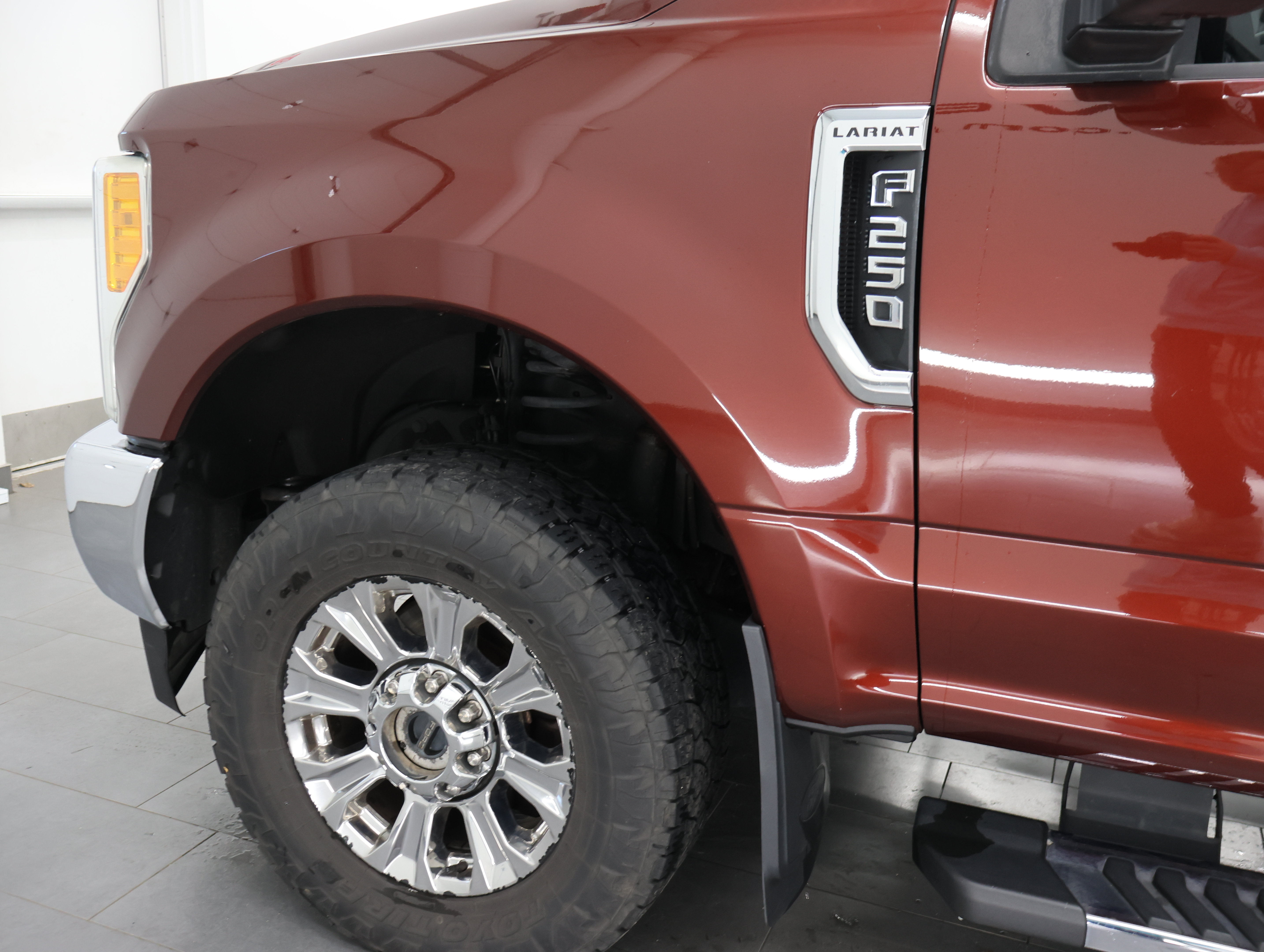 Used 2017 Ford F250 Lariat w/ Chrome Package AWD/4WD image 32