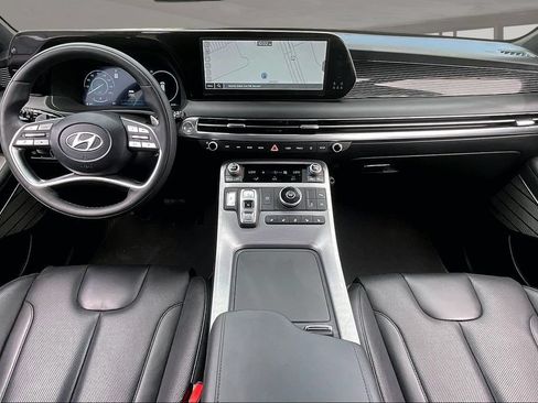 Used 2024 Hyundai Palisade Calligraphy FWD image 7