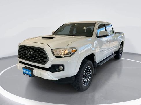 Used 2021 Toyota Tacoma TRD Sport AWD/4WD image 1