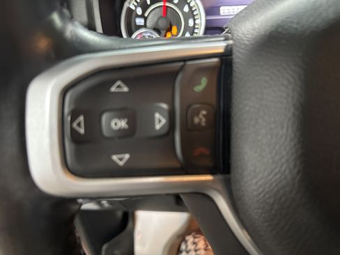 Used 2021 RAM 1500 Big Horn AWD/4WD image 17