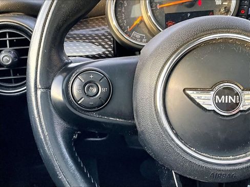 Used 2016 MINI Cooper S image 16