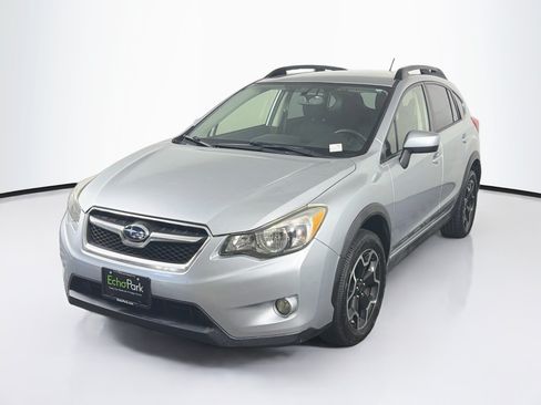 Used 2015 Subaru Crosstrek 2.0i Premium AWD/4WD image 3