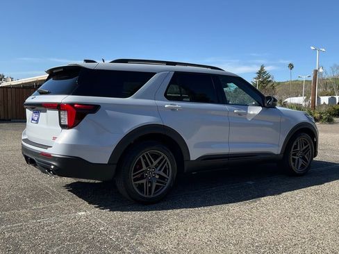 New 2026 Ford Explorer ST w/ Sun And Sound Package image 71