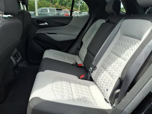 Used 2024 Chevrolet Equinox LS w/ LS Convenience Package FWD image 14