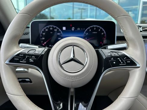 Certified 2022 Mercedes-Benz S 500 4MATIC image 27