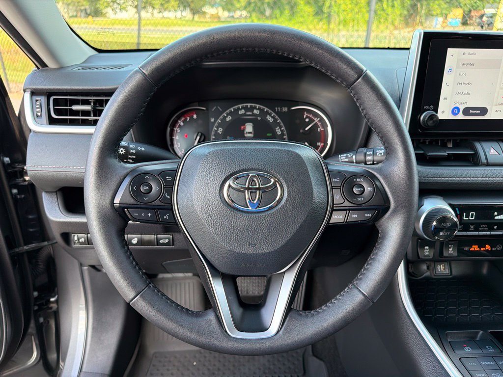 Used 2025 Toyota RAV4 XLE w/ Convenience Package AWD/4WD image 15