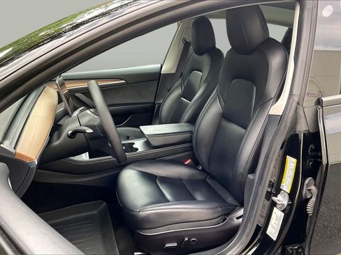 Used 2022 Tesla Model 3 Standard Range RWD image 7
