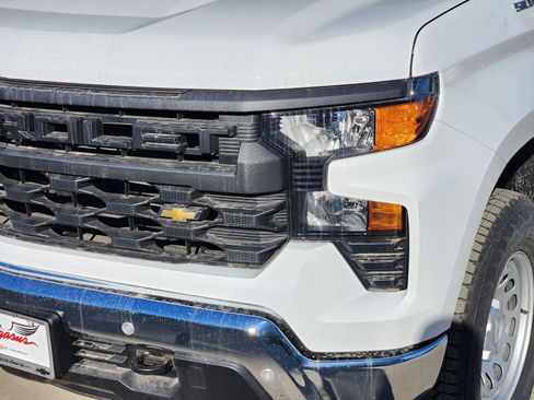 New 2026 Chevrolet Silverado 1500 W/T w/ WT Safety Package RWD image 9
