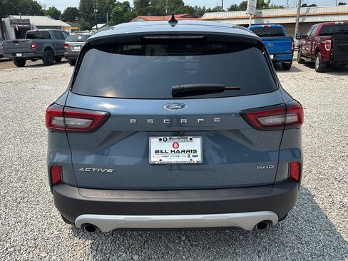 Used 2023 Ford Escape Active w/ Tech Pack #2 AWD/4WD image 6