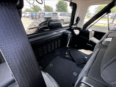 Used 2022 Jeep Wrangler Unlimited Sahara AWD/4WD image 37
