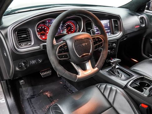 Used 2023 Dodge Charger SRT Hellcat w/ Harman/Kardon Audio Group RWD image 19