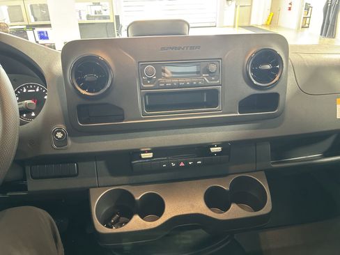 New 2025 Mercedes-Benz Sprinter 2500 image 16