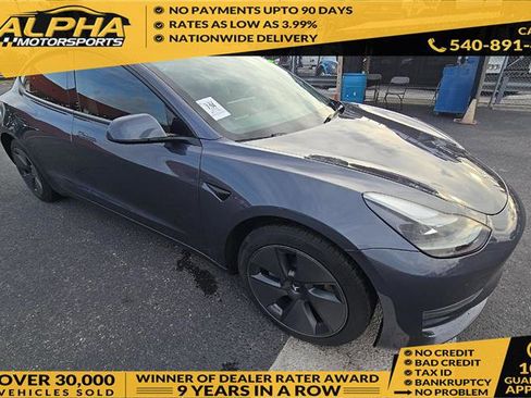 Used 2023 Tesla Model 3 Standard Range RWD image 1