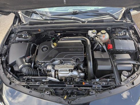 Used 2023 Chevrolet Malibu LT FWD image 25