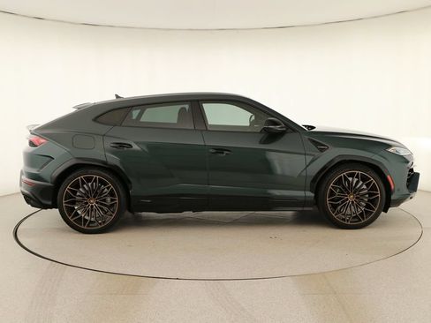 Used 2025 Lamborghini Urus SE AWD/4WD image 8