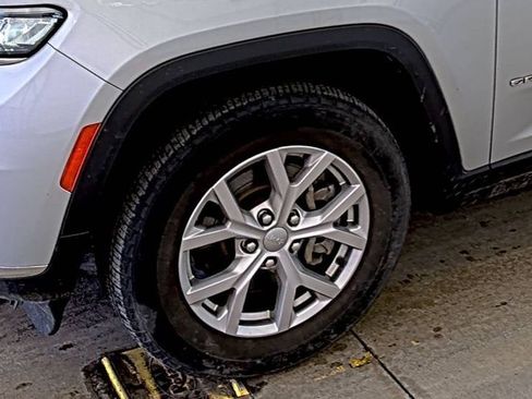 Used 2021 Jeep Grand Cherokee L Limited image 7
