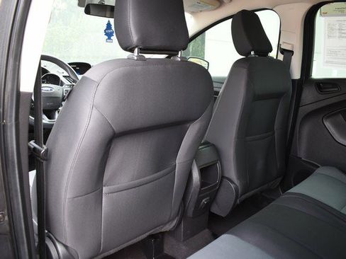 Used 2018 Ford Escape S image 21