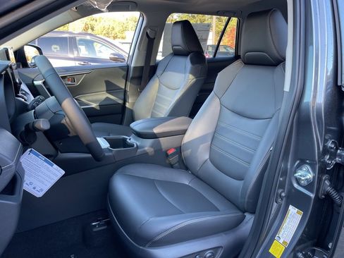 New 2025 Toyota RAV4 XLE Premium image 19