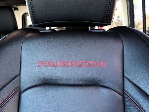 Used 2020 Jeep Wrangler Unlimited Rubicon w/ Quick Order Package 28Y Recon image 14