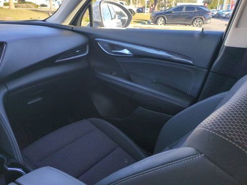 Used 2022 Buick Envision Preferred FWD image 16