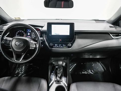 Certified 2025 Toyota Corolla SE image 13