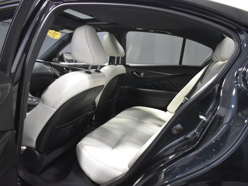 Used 2023 INFINITI Q50 Red Sport 400 w/ Black Opal Edition image 32