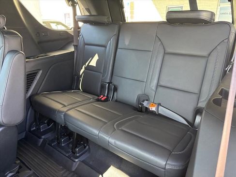 Used 2023 GMC Yukon Denali AWD/4WD image 12
