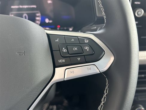 New 2026 Volkswagen Taos S image 21