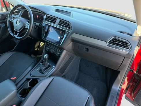 Used 2019 Volkswagen Tiguan SEL image 13