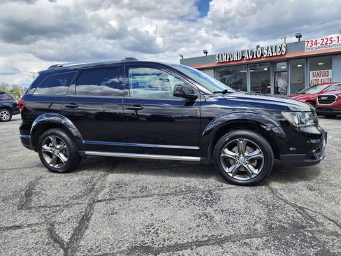 Used 2016 Dodge Journey Crossroad w/ Quick Order Package 28V AWD/4WD image 2