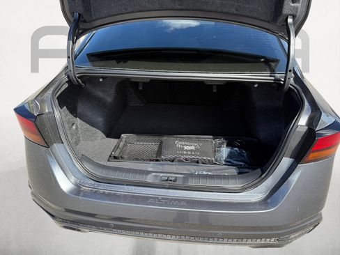 New 2025 Nissan Altima 2.5 SV w/ SV Premium Package image 13