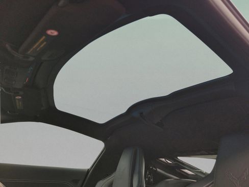 Used 2024 Chevrolet Corvette 2LT image 20