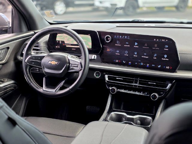 Used 2026 Chevrolet Traverse LT FWD image 38