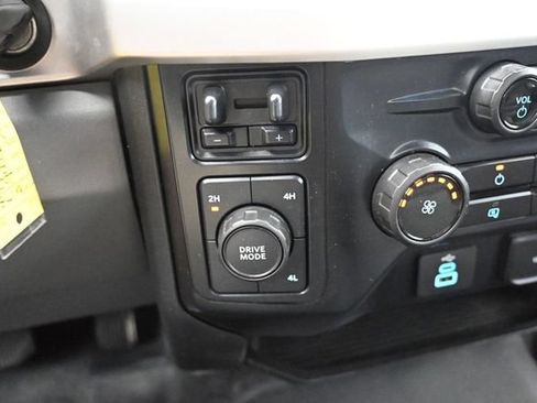 Used 2023 Ford F350 XL w/ XL Driver Assist Package AWD/4WD image 12