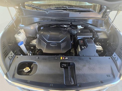 Used 2019 Kia Sorento SX image 67