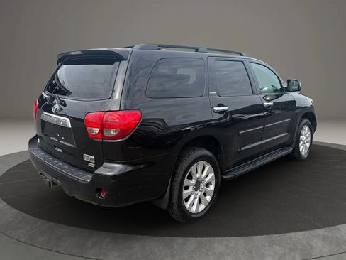 Used 2015 Toyota Sequoia Platinum AWD/4WD image 5