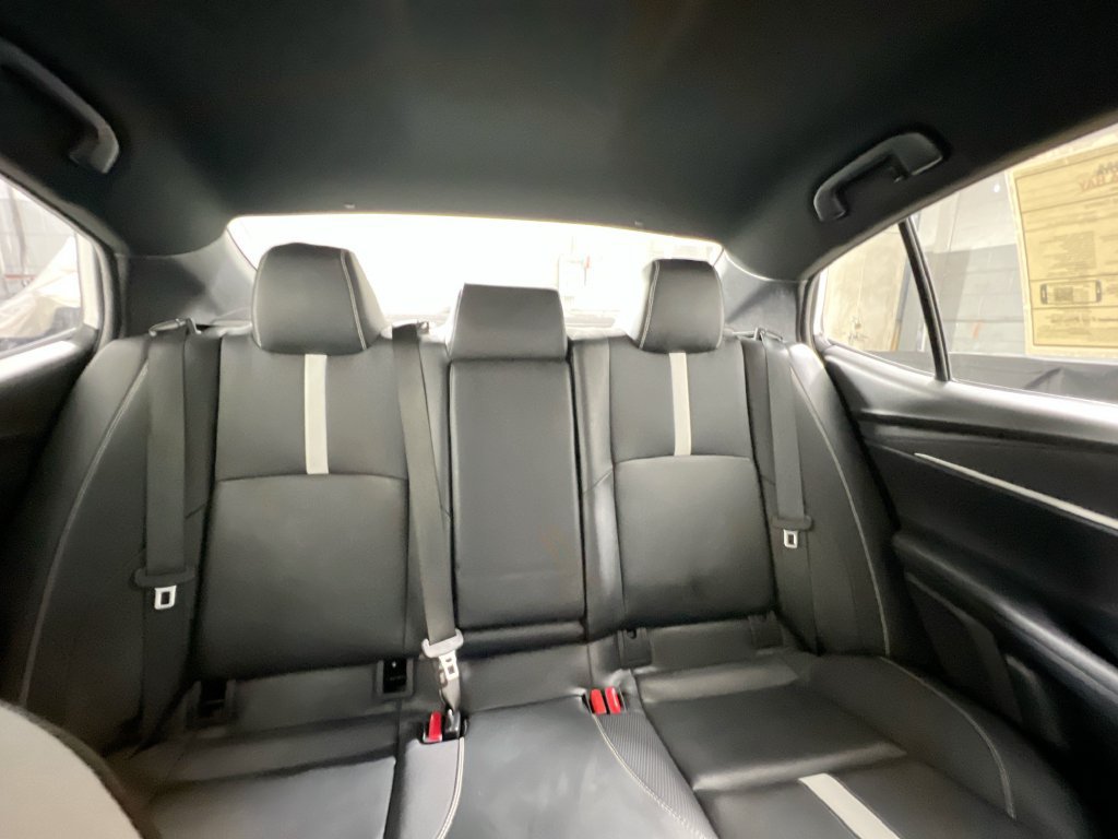 Used 2025 Toyota Camry SE FWD image 30