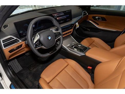 New 2026 BMW 330i xDrive Sedan w/ Convenience Package AWD/4WD image 55