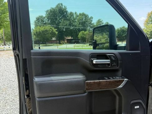 Used 2022 GMC Sierra 2500 Denali AWD/4WD image 15
