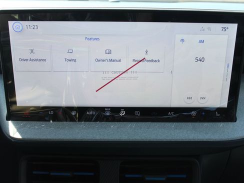 New 2025 Ford Maverick XLT w/ XLT Luxury Package FWD image 44