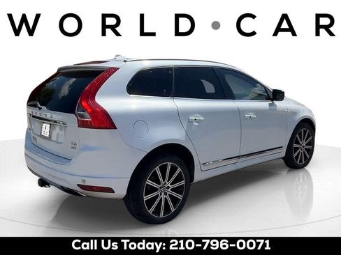 Used 2016 Volvo XC60 T6 Platinum image 3