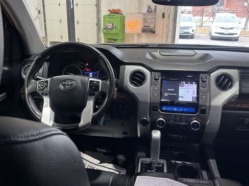 Used 2016 Toyota Tundra Limited image 12