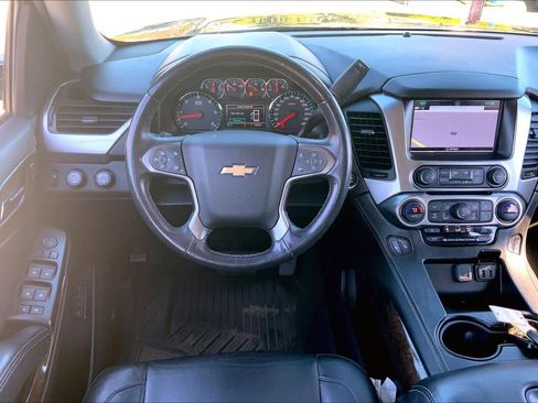 Used 2018 Chevrolet Tahoe LT w/ Luxury Package image 5