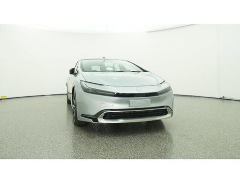 New 2026 Toyota Prius Plug-In Hybrid image 30