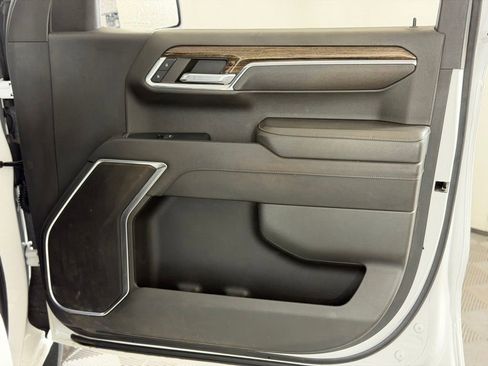 Used 2023 GMC Sierra 1500 SLE AWD/4WD image 36