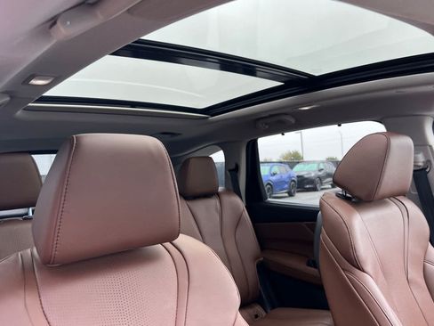 Certified 2025 Acura MDX FWD w/ Technology Package image 19