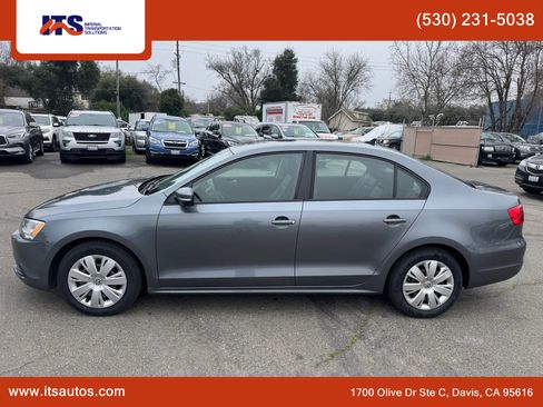 Used 2014 Volkswagen Jetta SE image 2