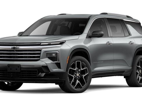 New 2025 Chevrolet Traverse High Country w/ LPO, Floor Liner Package image 25