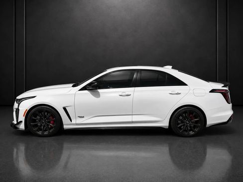 Used 2025 Cadillac CT4 V Blackwing w/ Carbon Fiber 1 Package RWD image 6